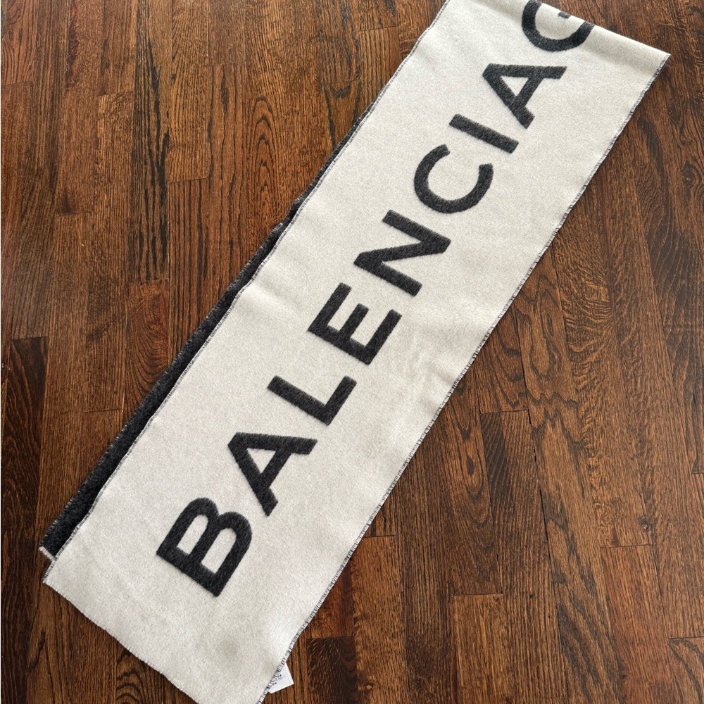 Balenciaga cashmere scarf